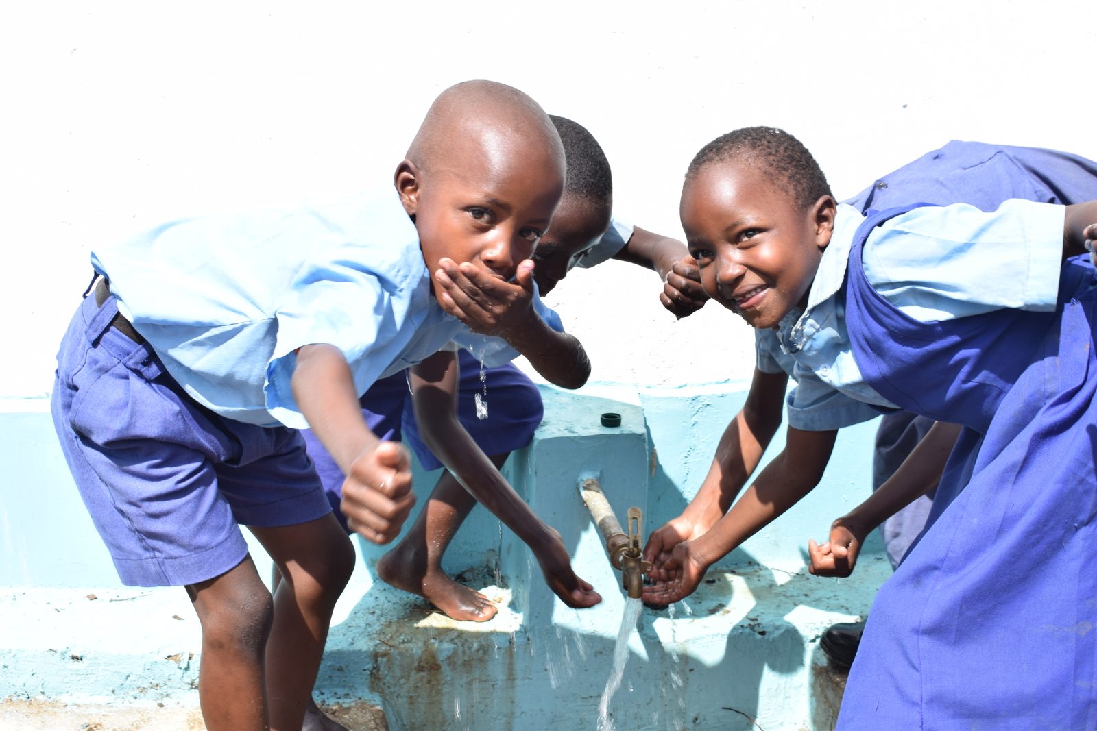 School Water Tanks — Ngaa Pri WT